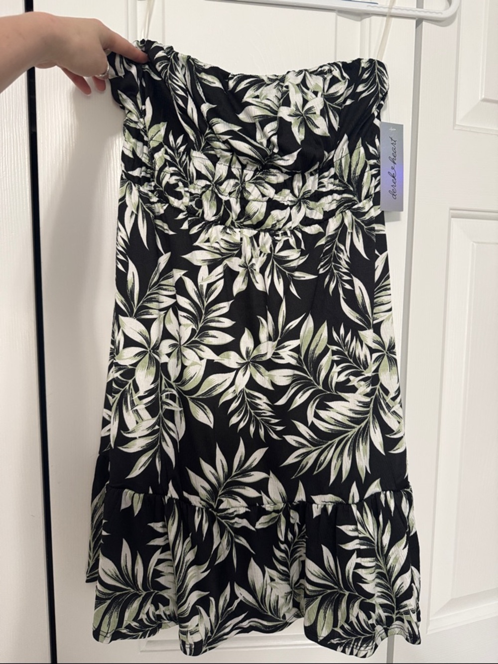 Strapless Tropical Leaf Print Dress - Black & White